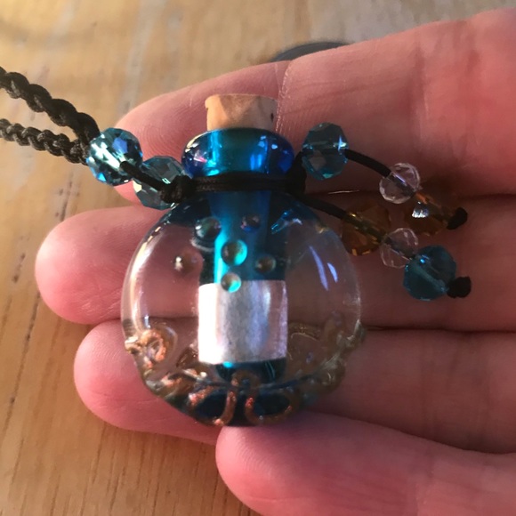 Aromatherapy Bottle Necklace Glass Adjustable - Picture 2 of 5
